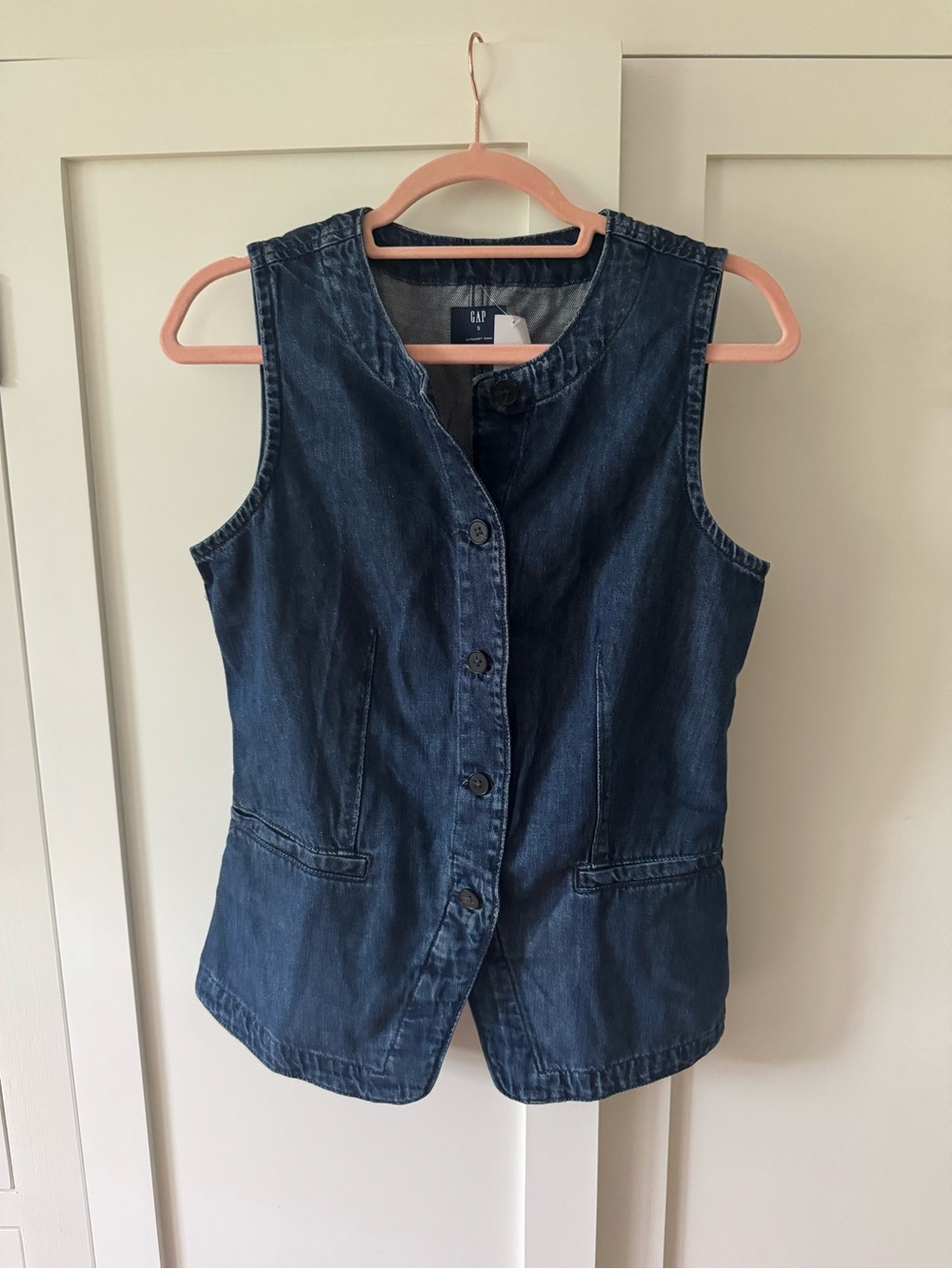 GAP Ultra Soft Denim Button-Front Vest - Dark Blue
